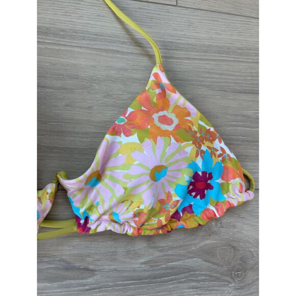 O'Neill Brasilia Floral Madrid Reversible Bikini Top NWT Size Large - Picture 3 of 6